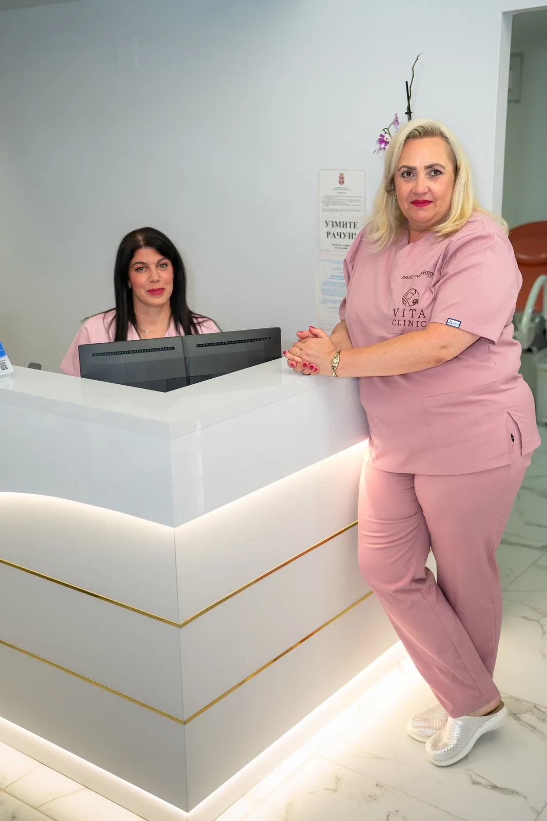 Osoblje na recepciji Vita Clinic